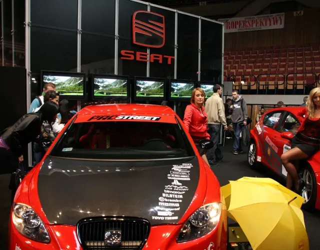 Galeria zdjęć z realizacji - seat monitory targi 4